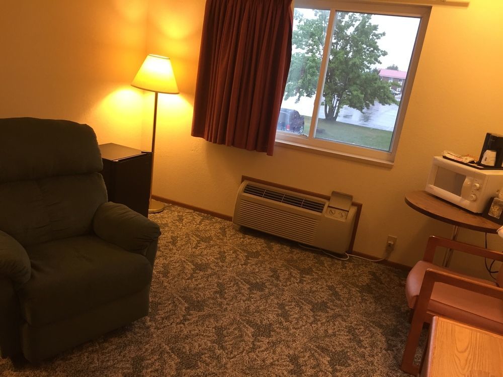 Super 8 By Wyndham Escanaba Luaran gambar