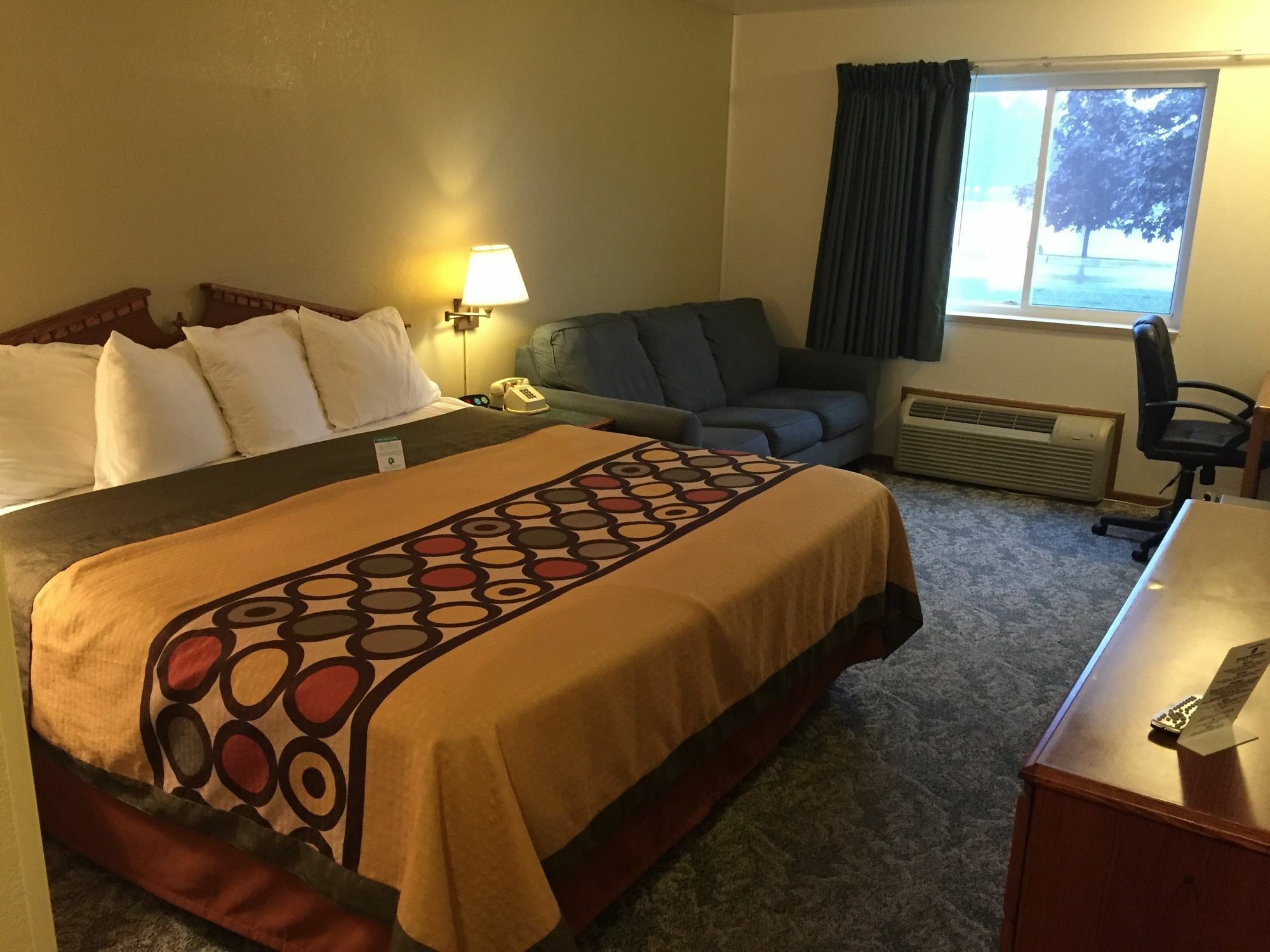Super 8 By Wyndham Escanaba Luaran gambar