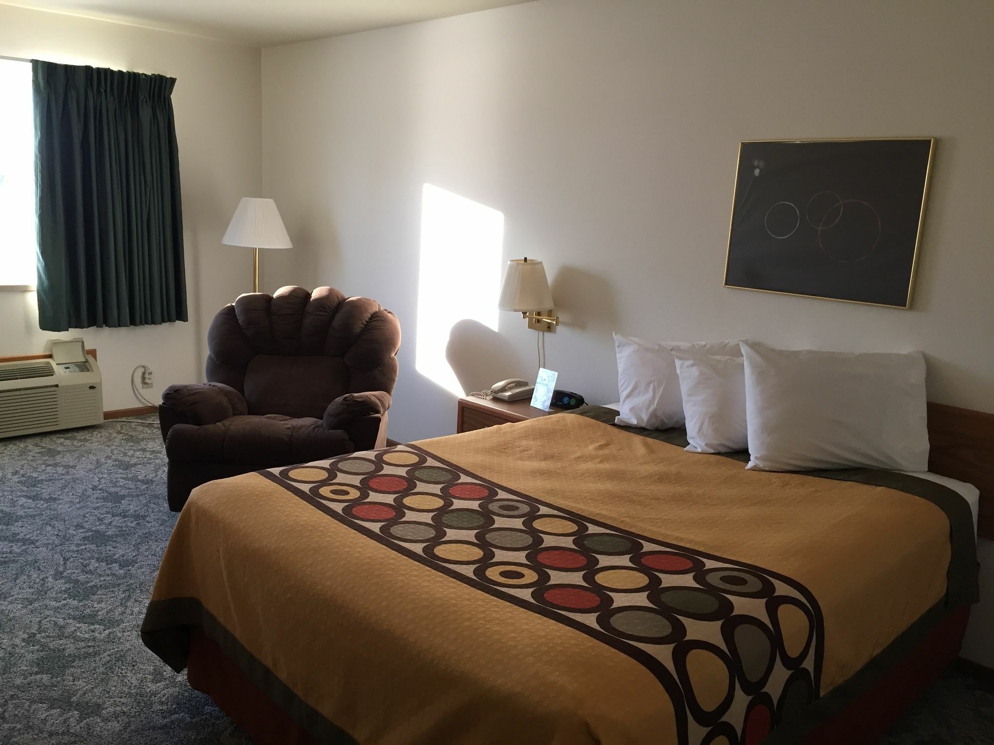 Super 8 By Wyndham Escanaba Luaran gambar